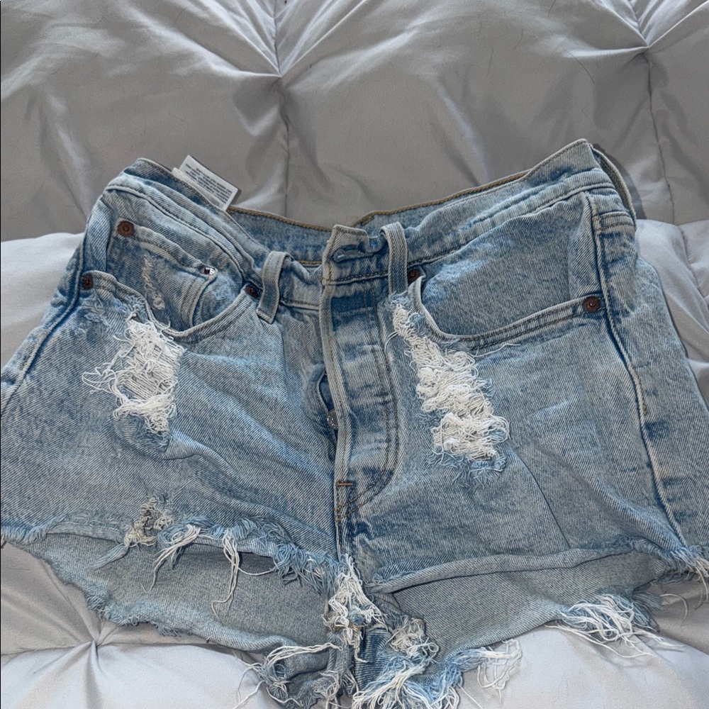 Levi Distressed Light Blue Denim Women’s Shorts